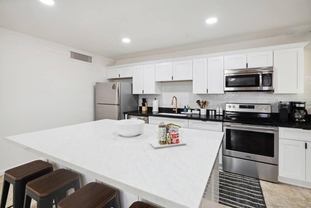 Home 8 Minutes To Old Town Scottsdale Exterior photo